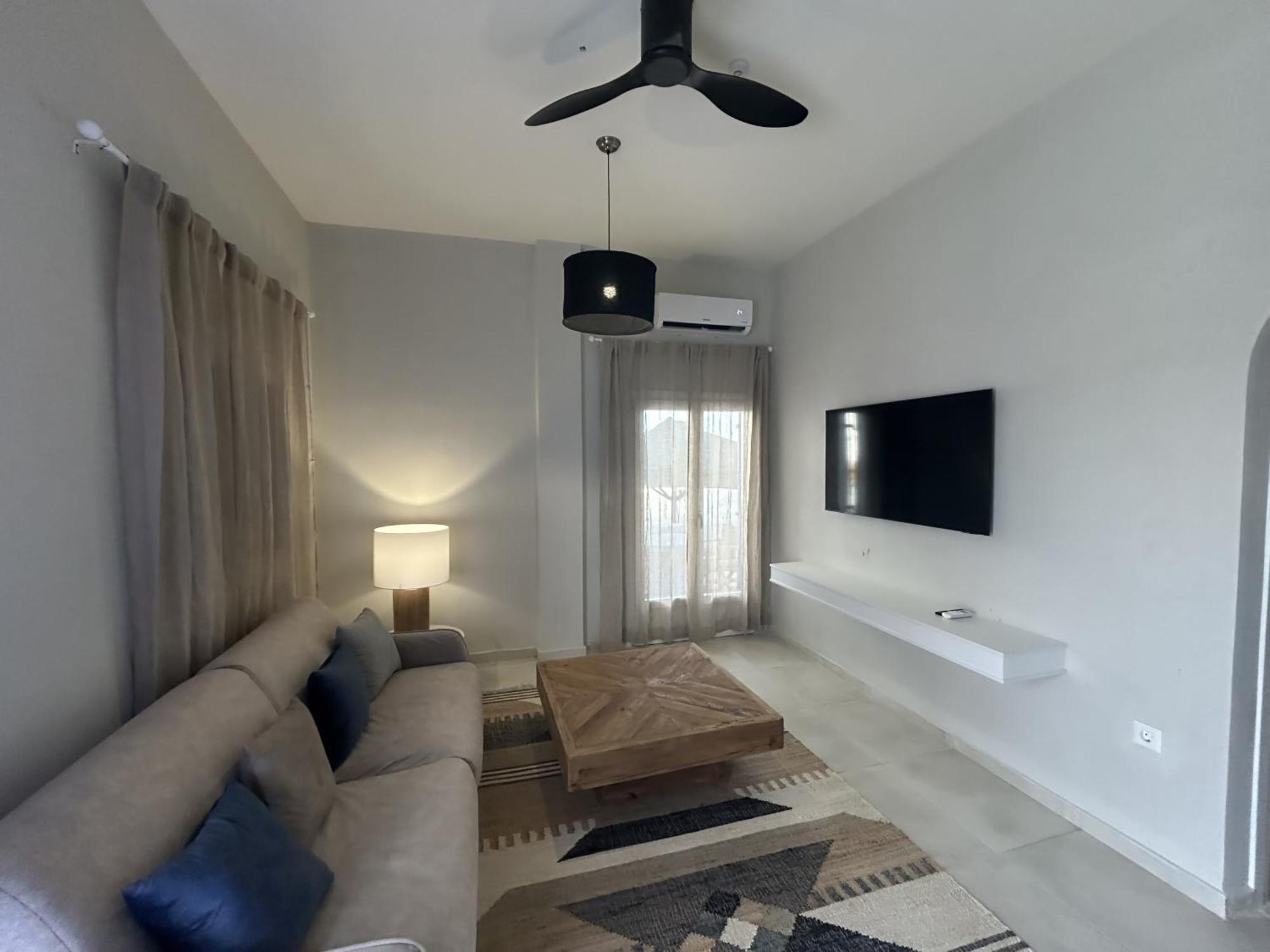 The Noverian Bios Santorini Boutique Hotel Fira  Rum bild