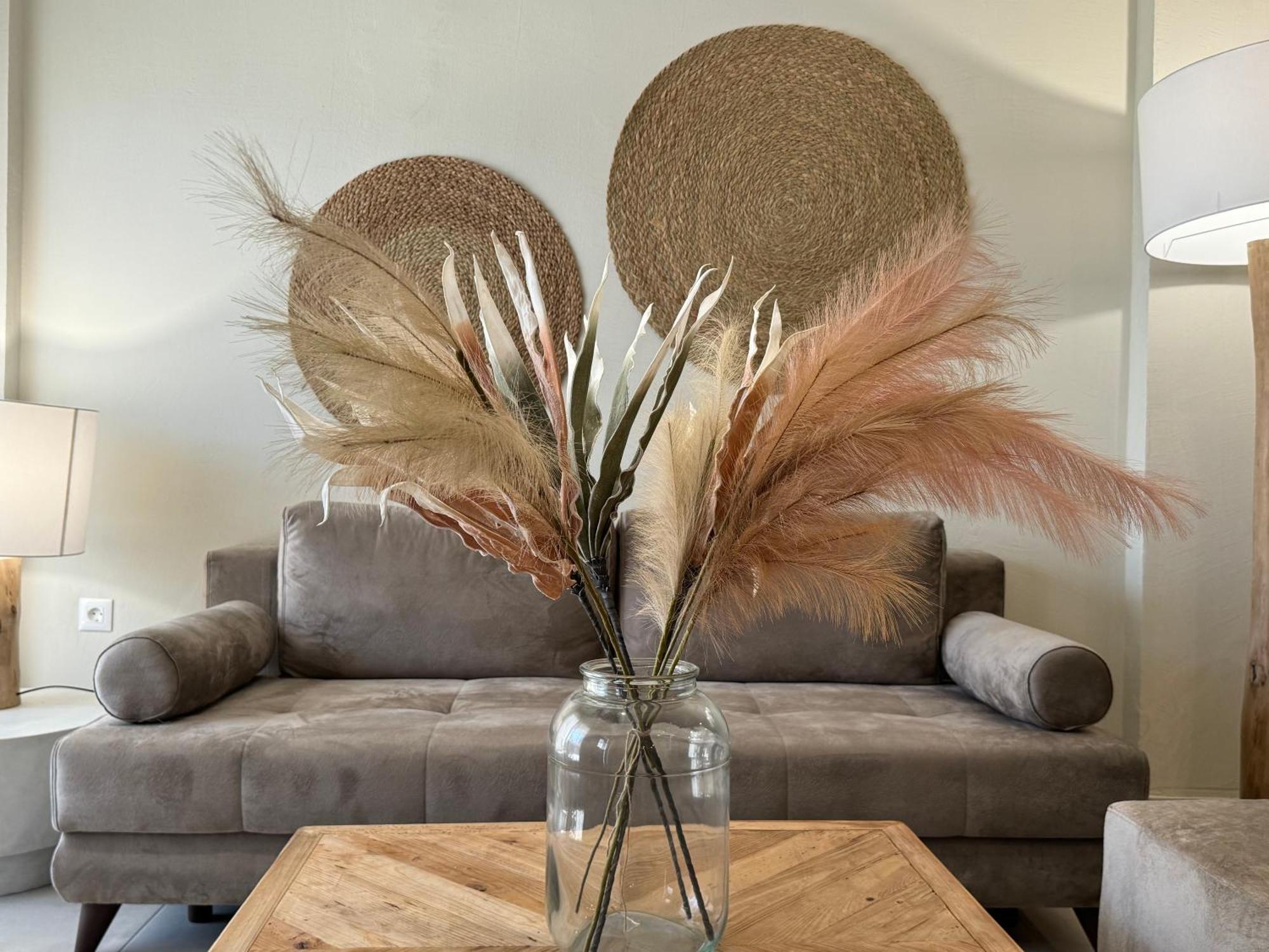 The Noverian Bios Santorini Boutique Hotel Fira  Rum bild